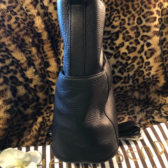 🔥BLACK FRIDAY SALE💥 💥New Vintage Henri Bendel Soho Bucket Hobo - Picture 8 of 9